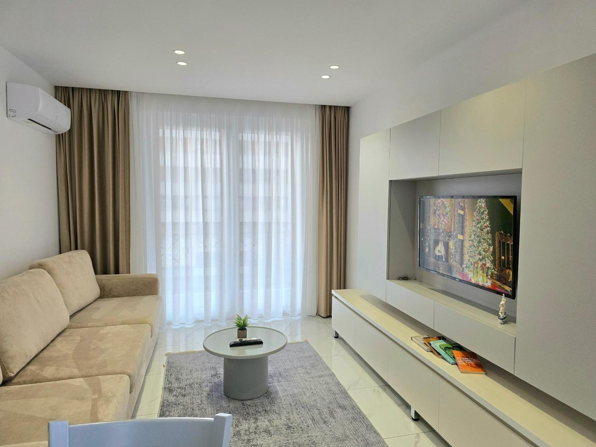 Tirana City Center Penthouse Oasis Exteriör bild