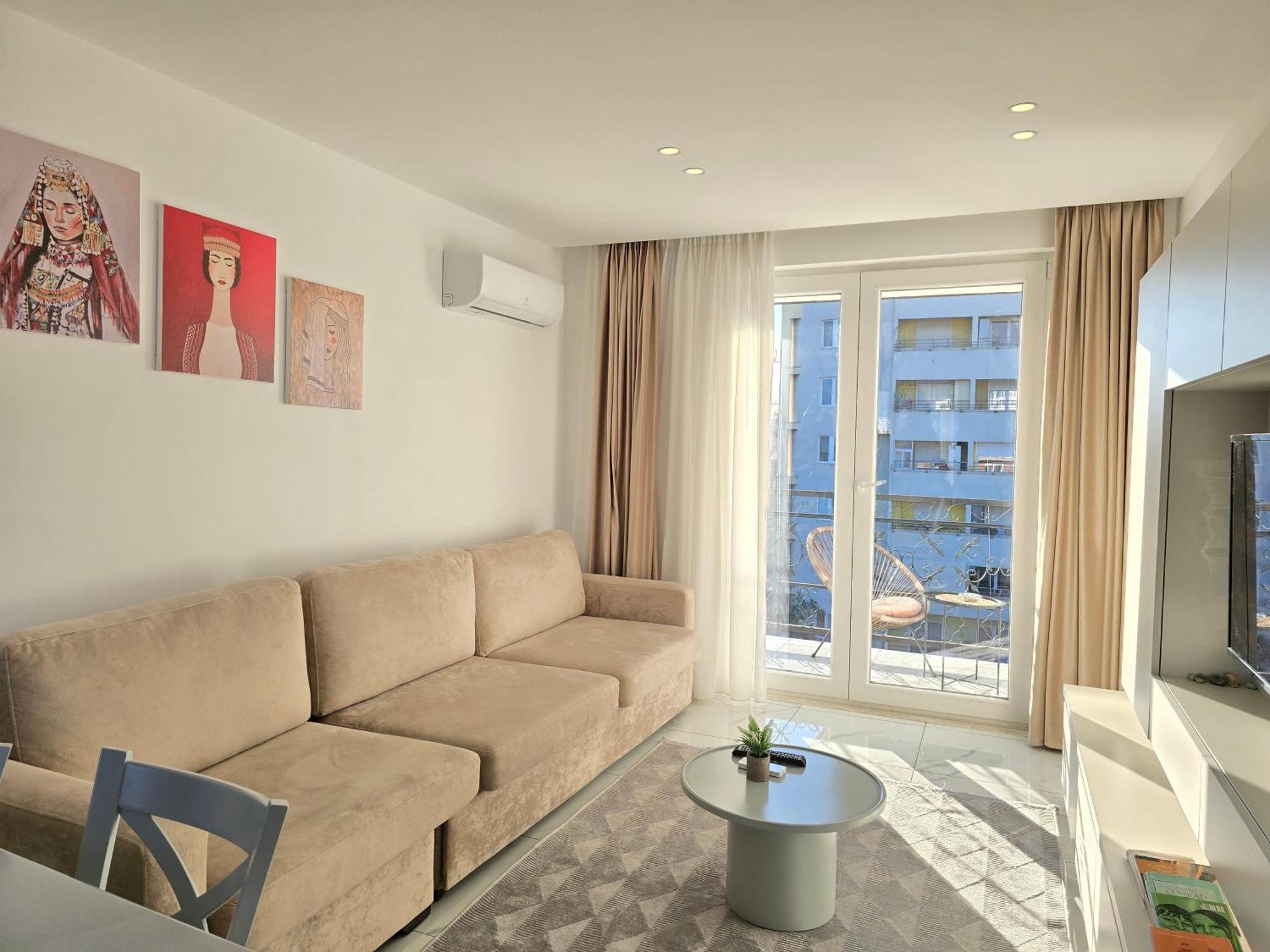 Tirana City Center Penthouse Oasis Exteriör bild