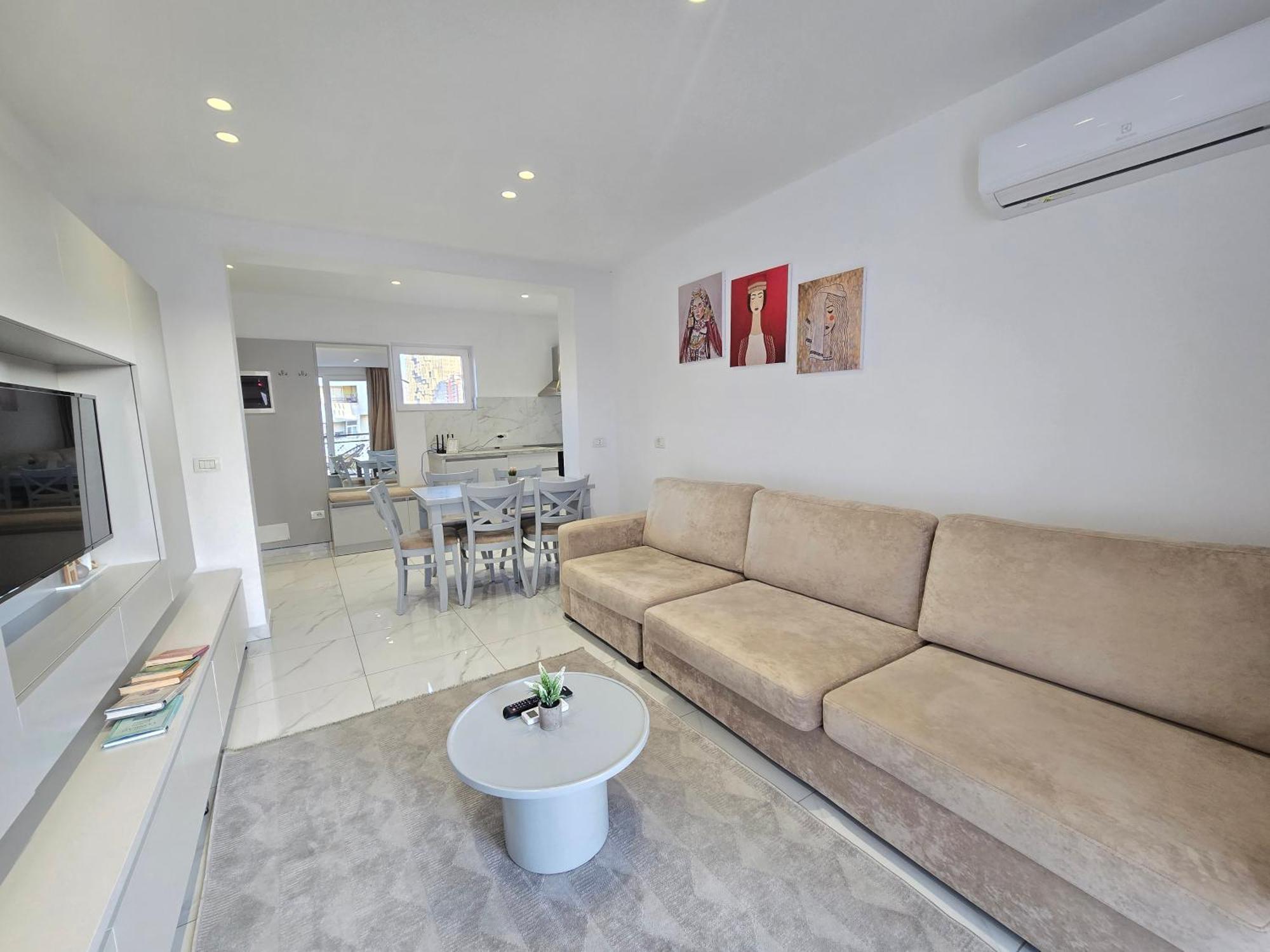 Tirana City Center Penthouse Oasis Exteriör bild