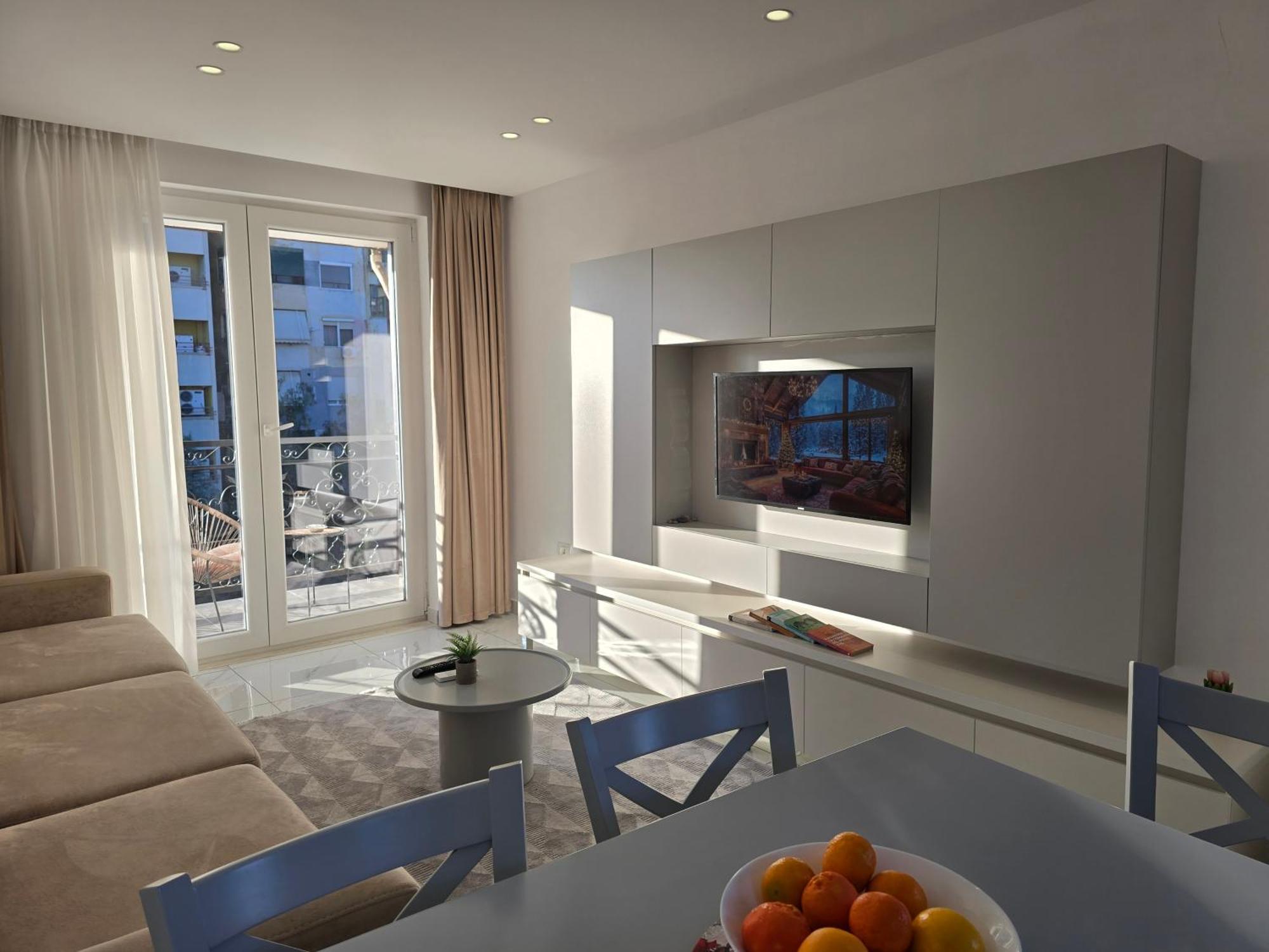 Tirana City Center Penthouse Oasis Exteriör bild